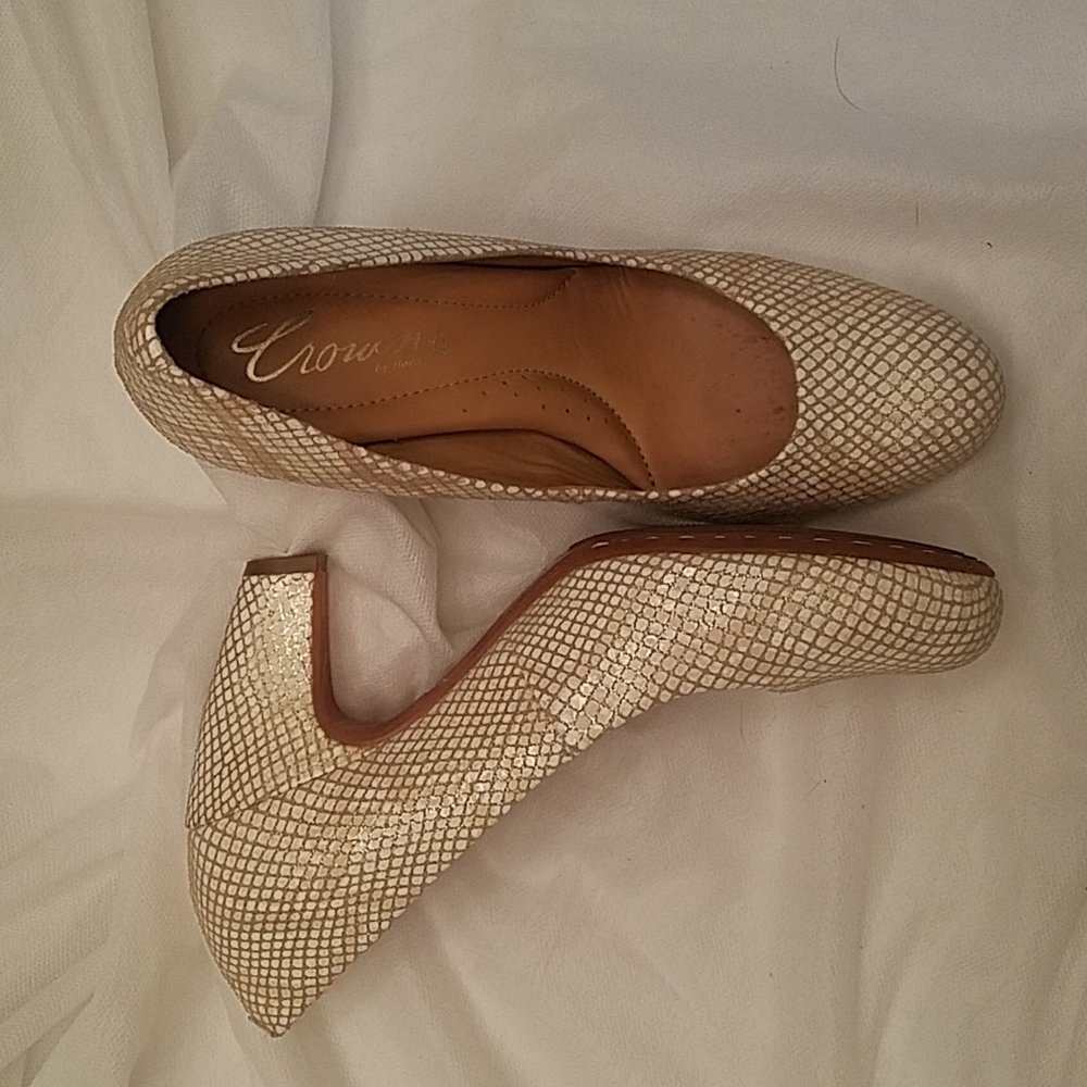 Born snake print heels 7